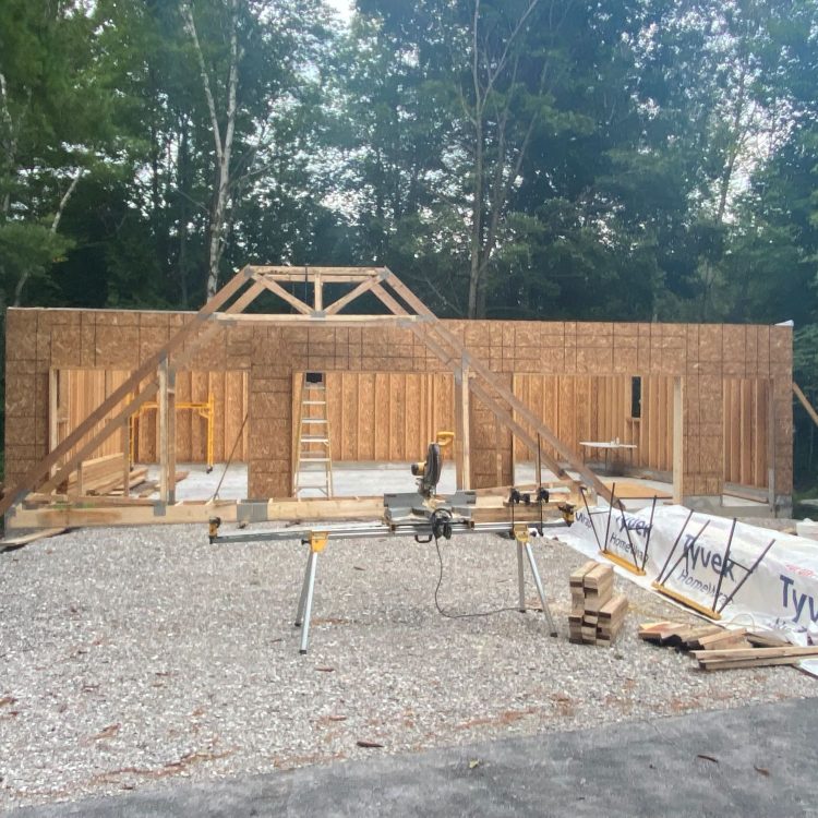 Construction - garage