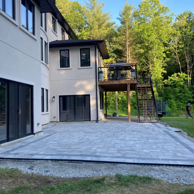 Hardscaping - backyard patio