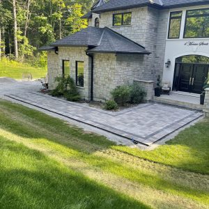Hardscaping - front entry walkway