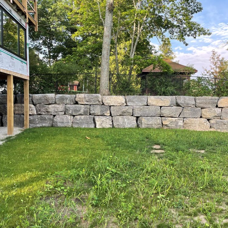 Hardscaping - retaining wall